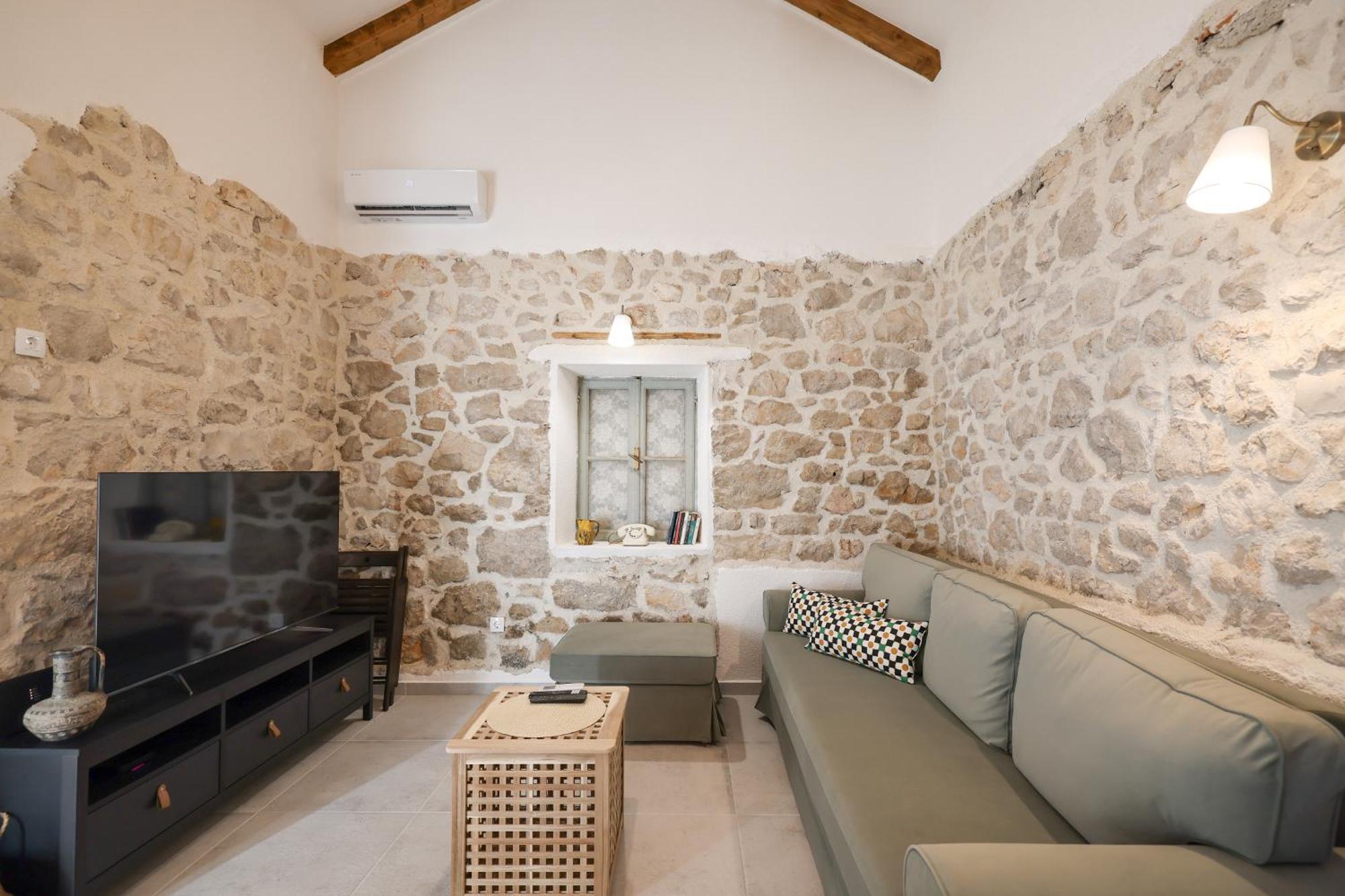 RažanacStone House Lole别墅 外观 照片